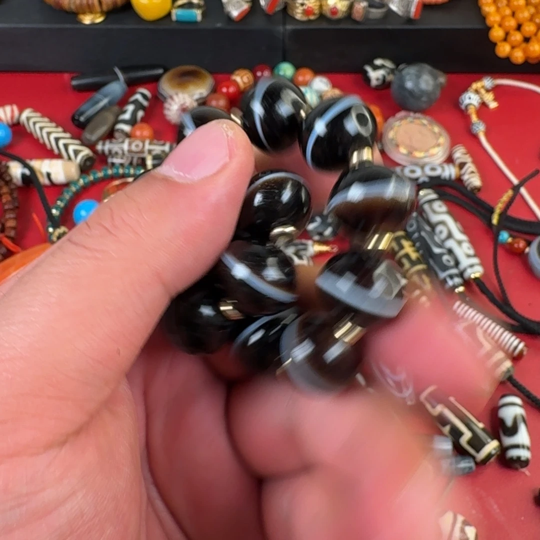 Y***g柏香籽/百香籽吊坠