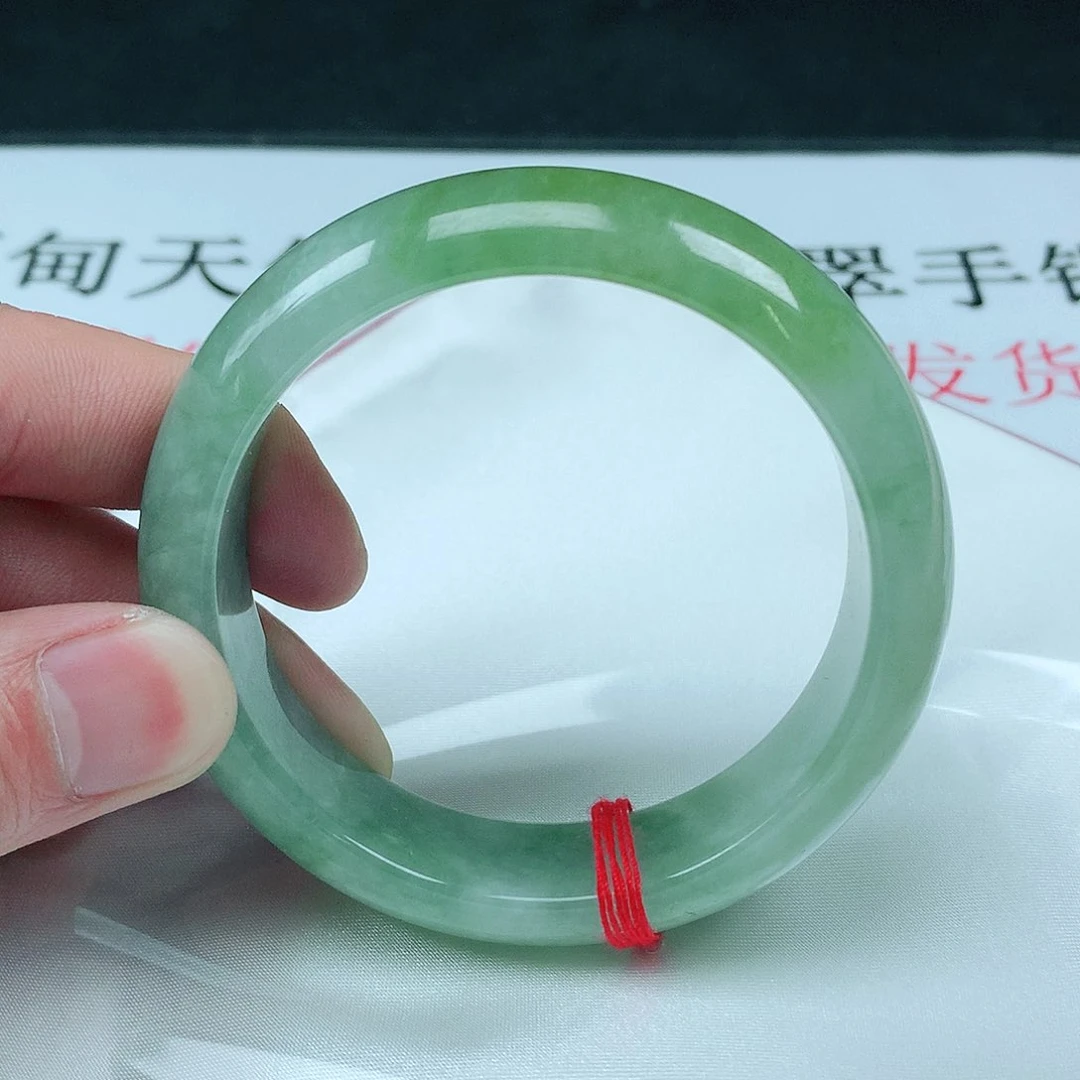 翡翠手镯未镶嵌圈55
