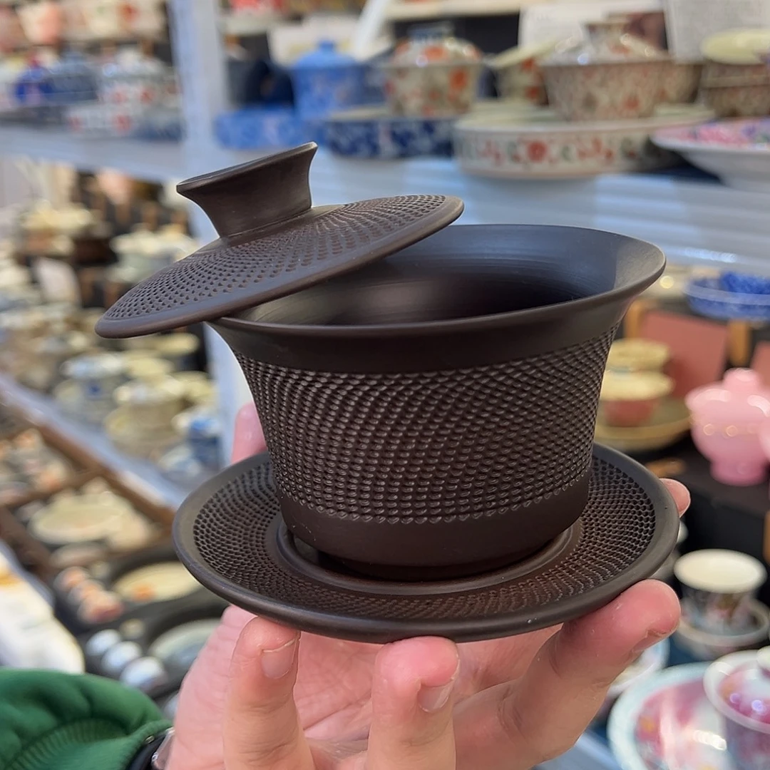 盖碗很漂亮，非常喜欢