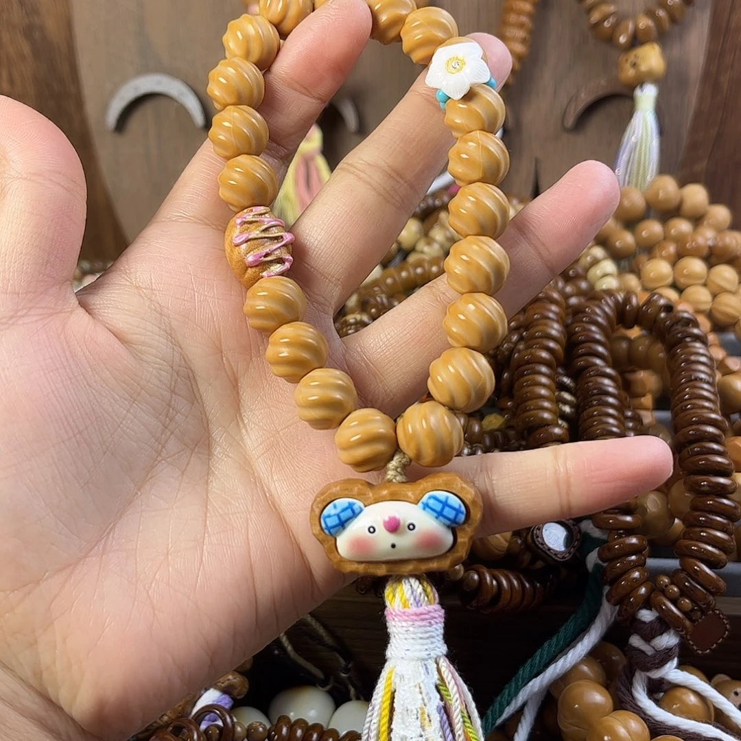 猴头核桃吊坠天然猴头核桃手串手持手捻标题