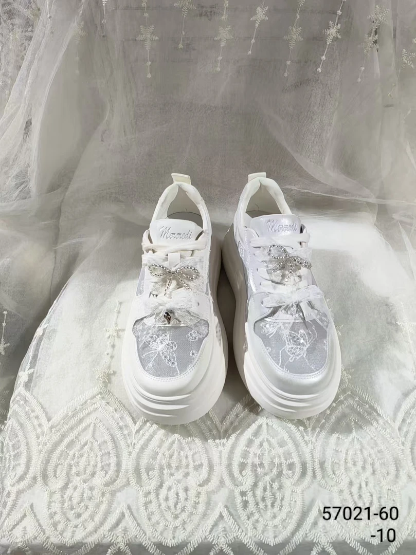 透气蝴蝶乐福鞋女夏季水钻松糕鞋网面布鞋白鞋运动鞋单鞋厚底