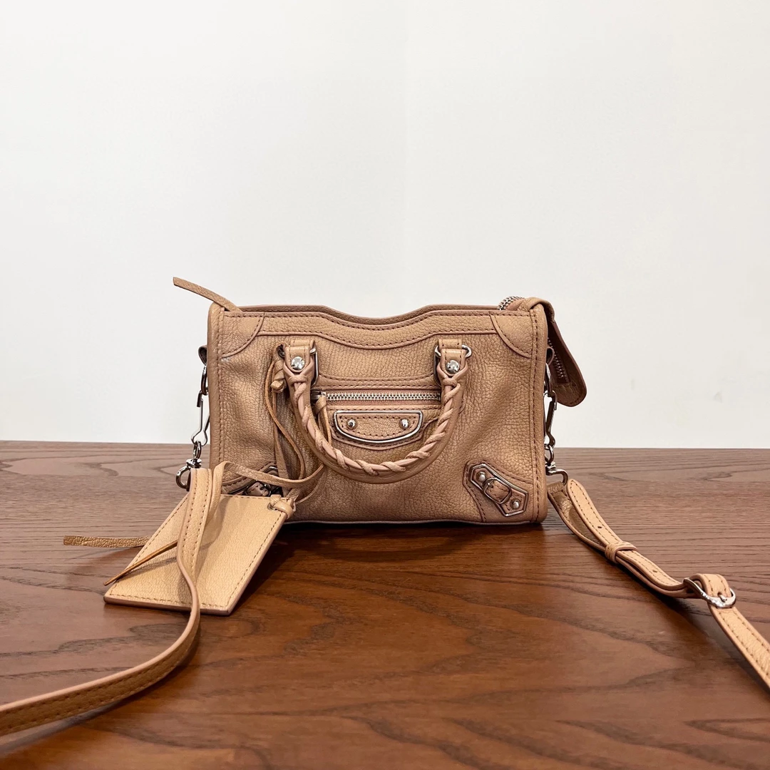 99新 Balenciaga/巴黎世家 BALENCIAGA巴黎世家 机车包 尺寸20×13