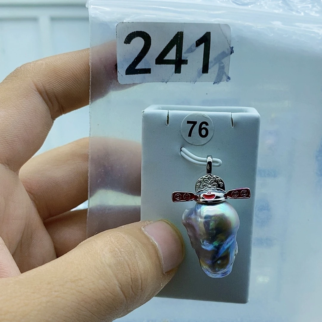 淡水珍珠合金颈饰