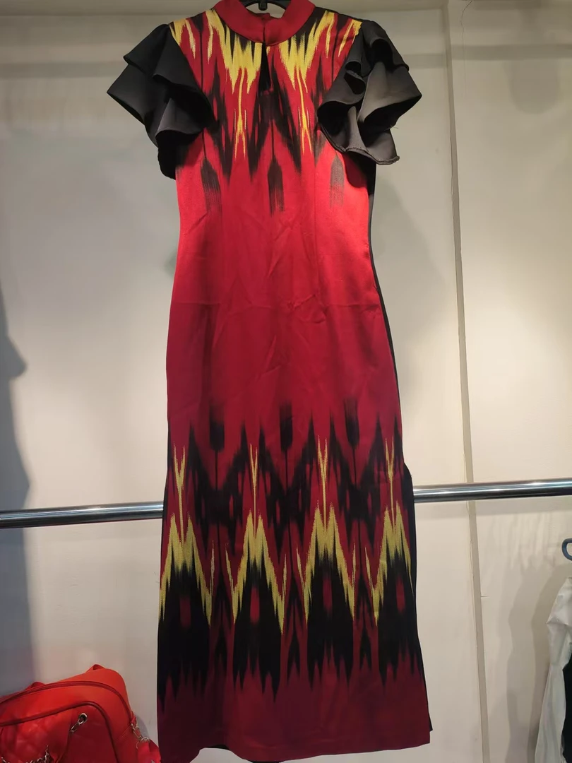 2025款红色atlas 旗袍裙