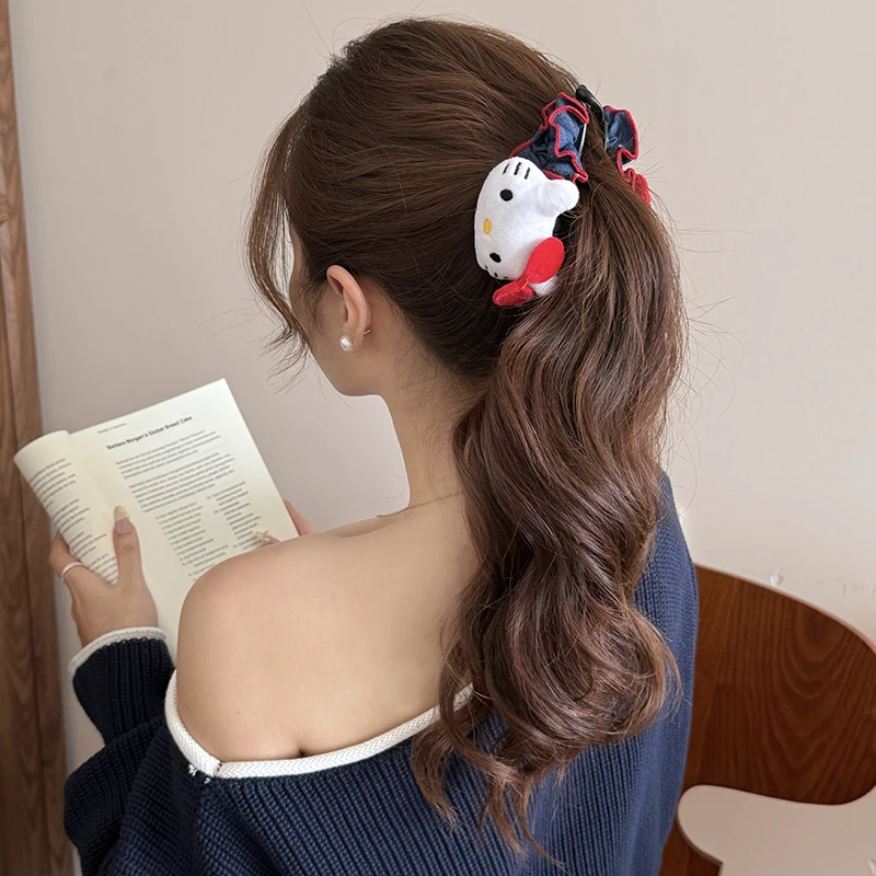可爱毛绒KT猫牛仔香蕉夹2025甜美少女卡通发夹后脑勺立体头顶发饰