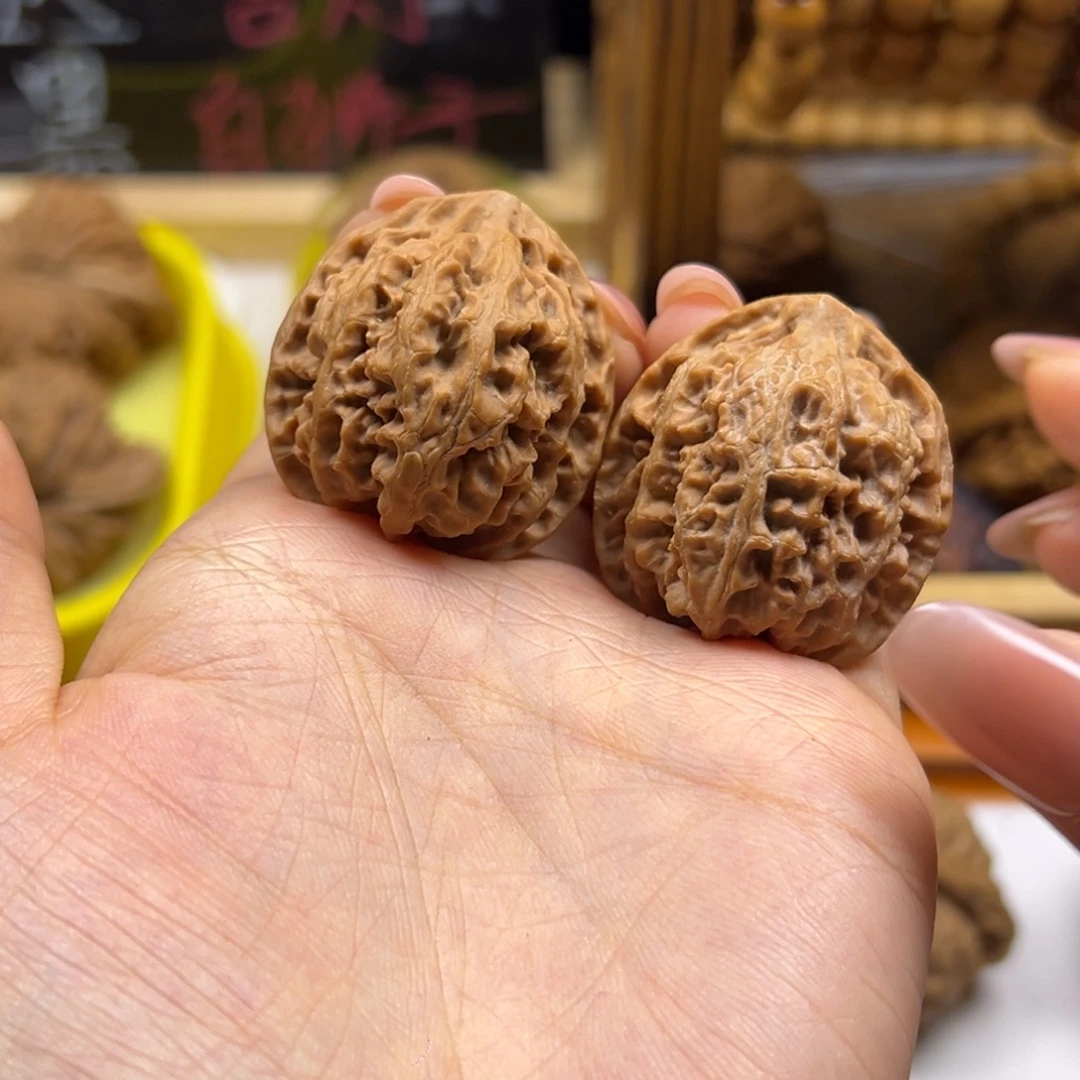 一***里葫芦文玩核桃苹果园32