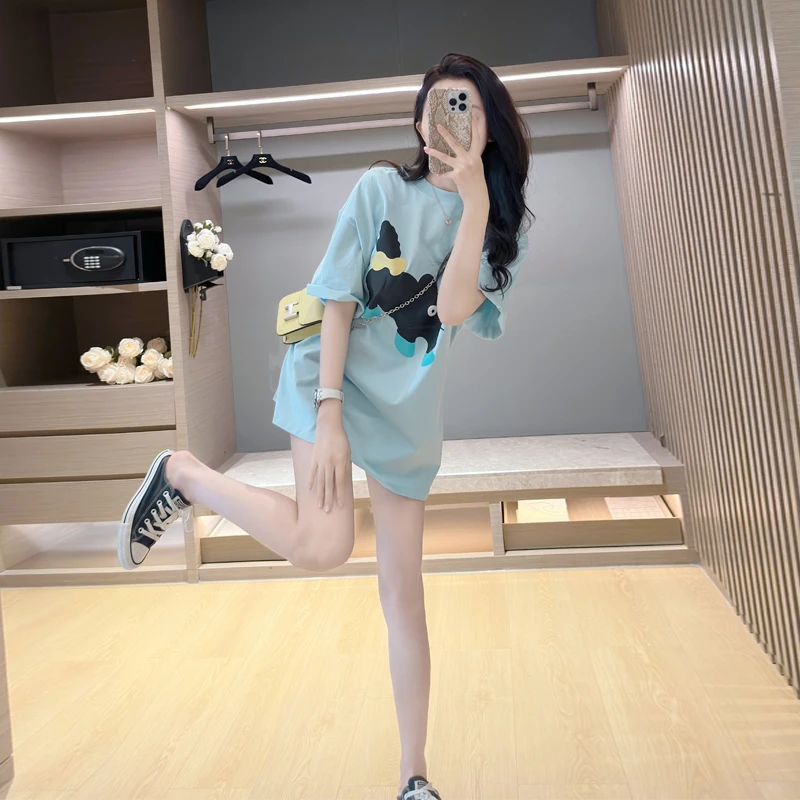 网红洋气炸街湖绿蓝色短袖t恤女款爆款宽松中长款遮屁股上衣薄款