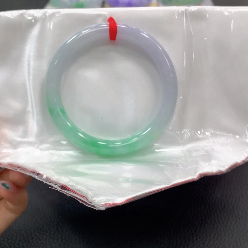 【闪购商品】翡翠手镯未镶嵌翡翠