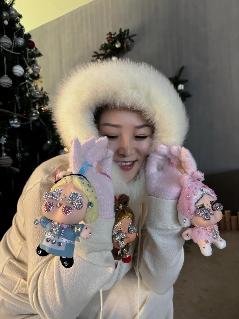 满饰纪|S434「哈妹同款」（NO退NO换）轻奢钻饰超闪穿戴甲手工堆钻