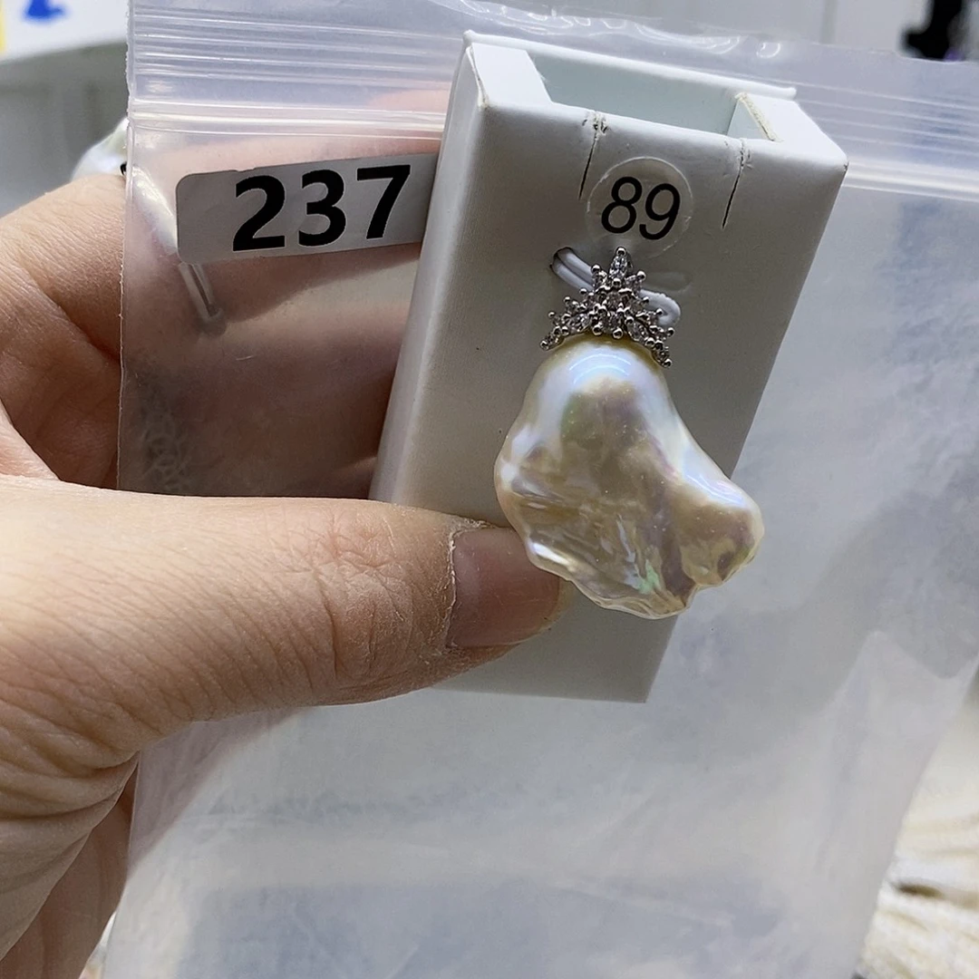 颈饰合金淡水珍珠