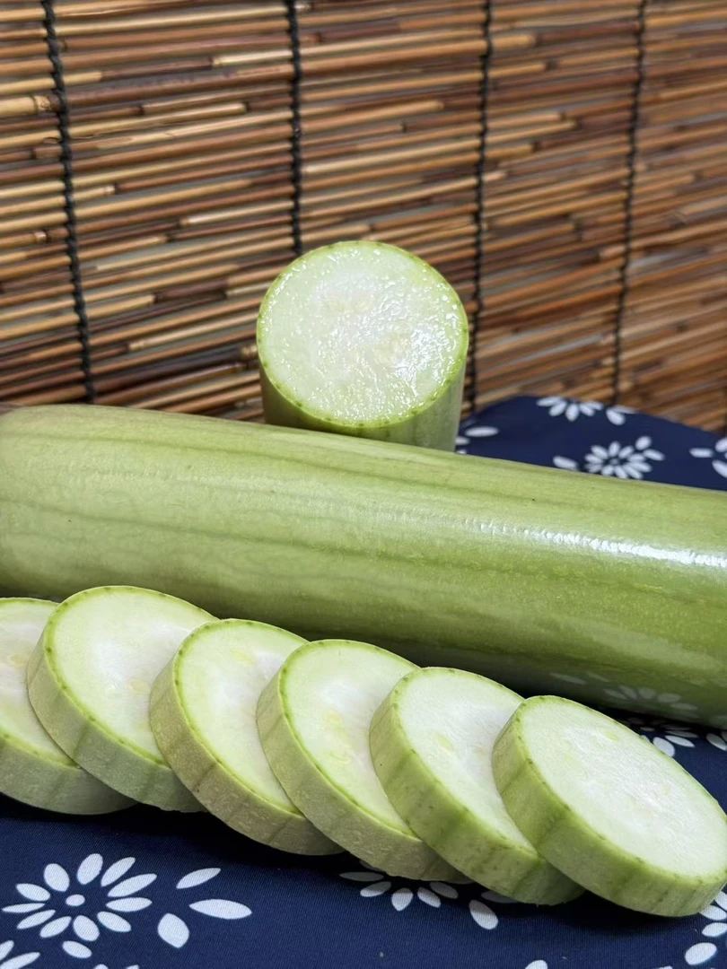 湖南地标特产白玉丝瓜现摘现发露天应季蔬菜绿色新鲜肉厚多汁水瓜