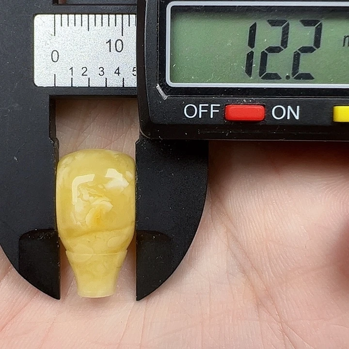 M***m蜜蜡未镶嵌吊坠(不含链)