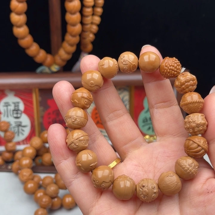 乖***子猴头核桃吊坠宝宝猴头手串