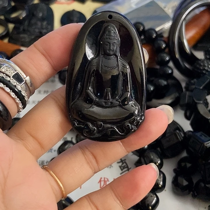 颈饰未镶嵌翡翠墨翠