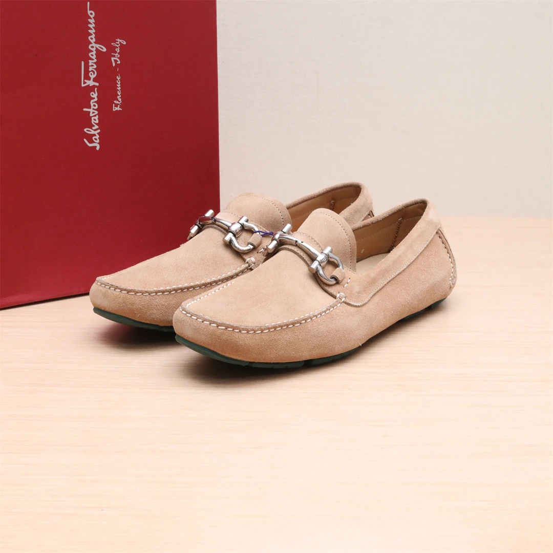 99新 FERRAGAMO/菲拉格慕  乐福鞋 棕色 麂皮 42码 P214663917