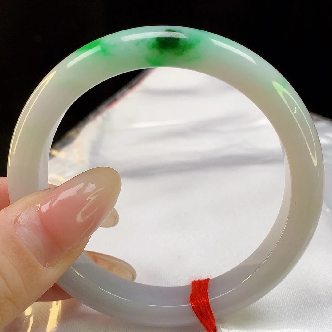 翡翠手镯未镶嵌天然翡翠7010