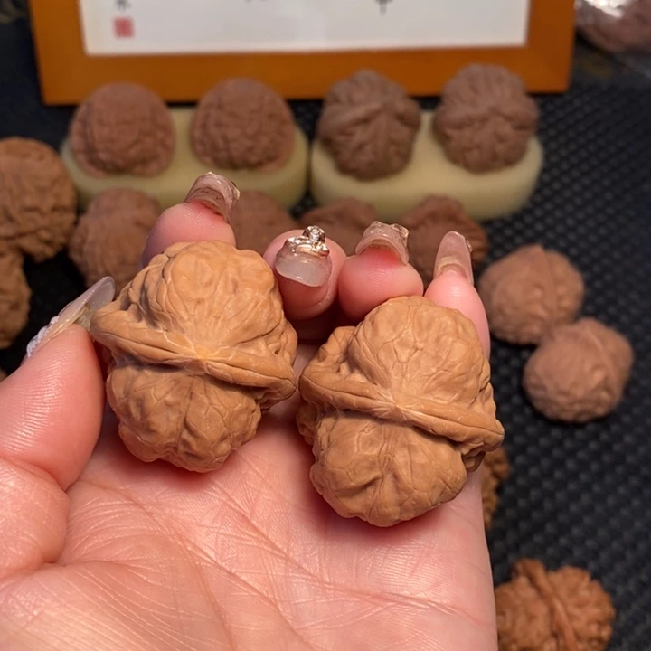 文玩核桃把件38古蟾