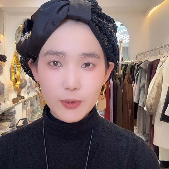 涤纶（聚酯纤维）小锁扣发带帽黑色福利