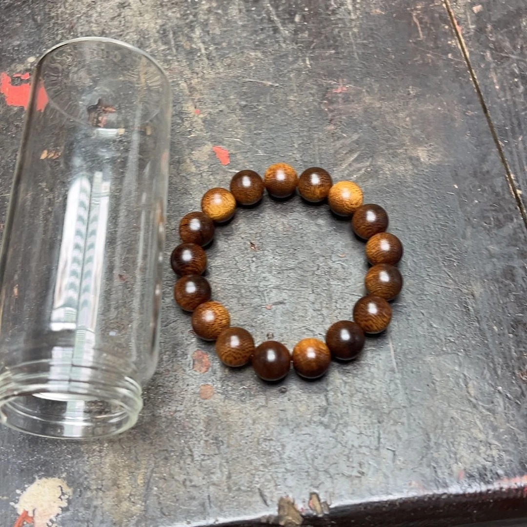 大叶紫檀（黑酸枝木类）