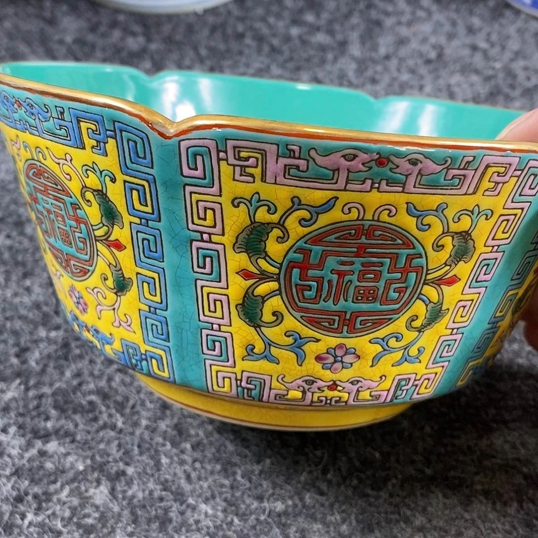 手工手绘陶瓷摆件工艺品帅*