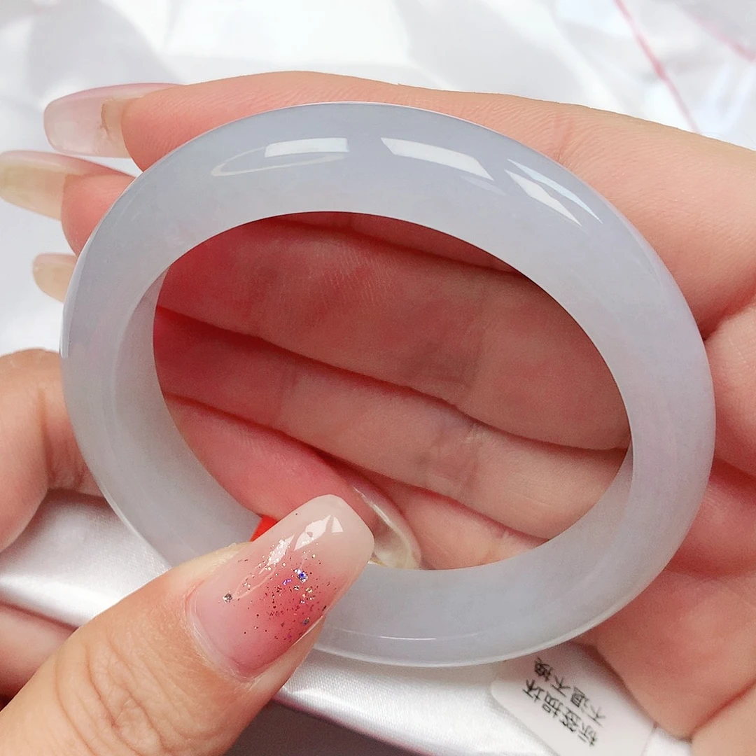 翡翠手镯未镶嵌抖音755