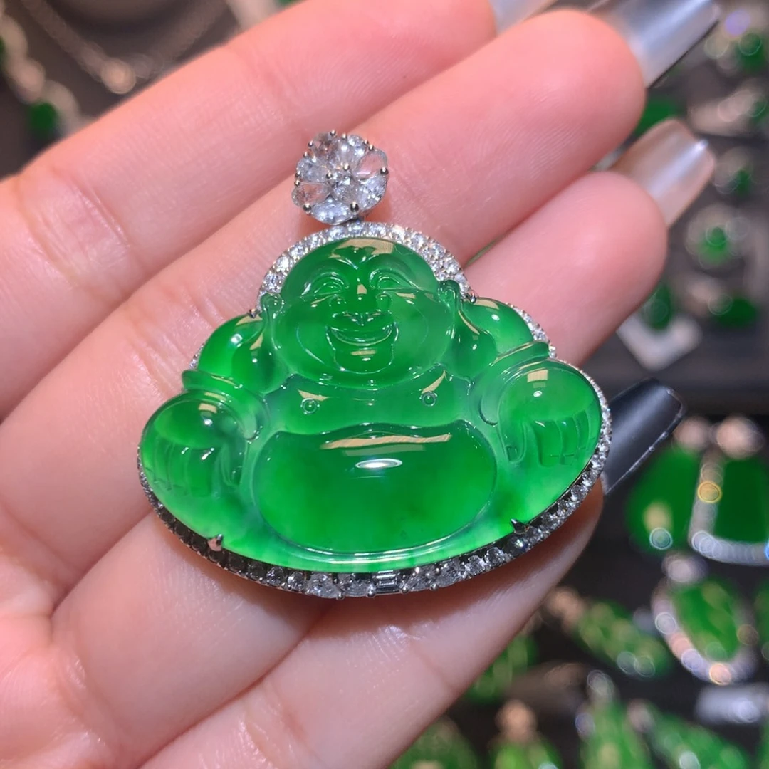 翡翠颈饰18K金镶嵌佛公