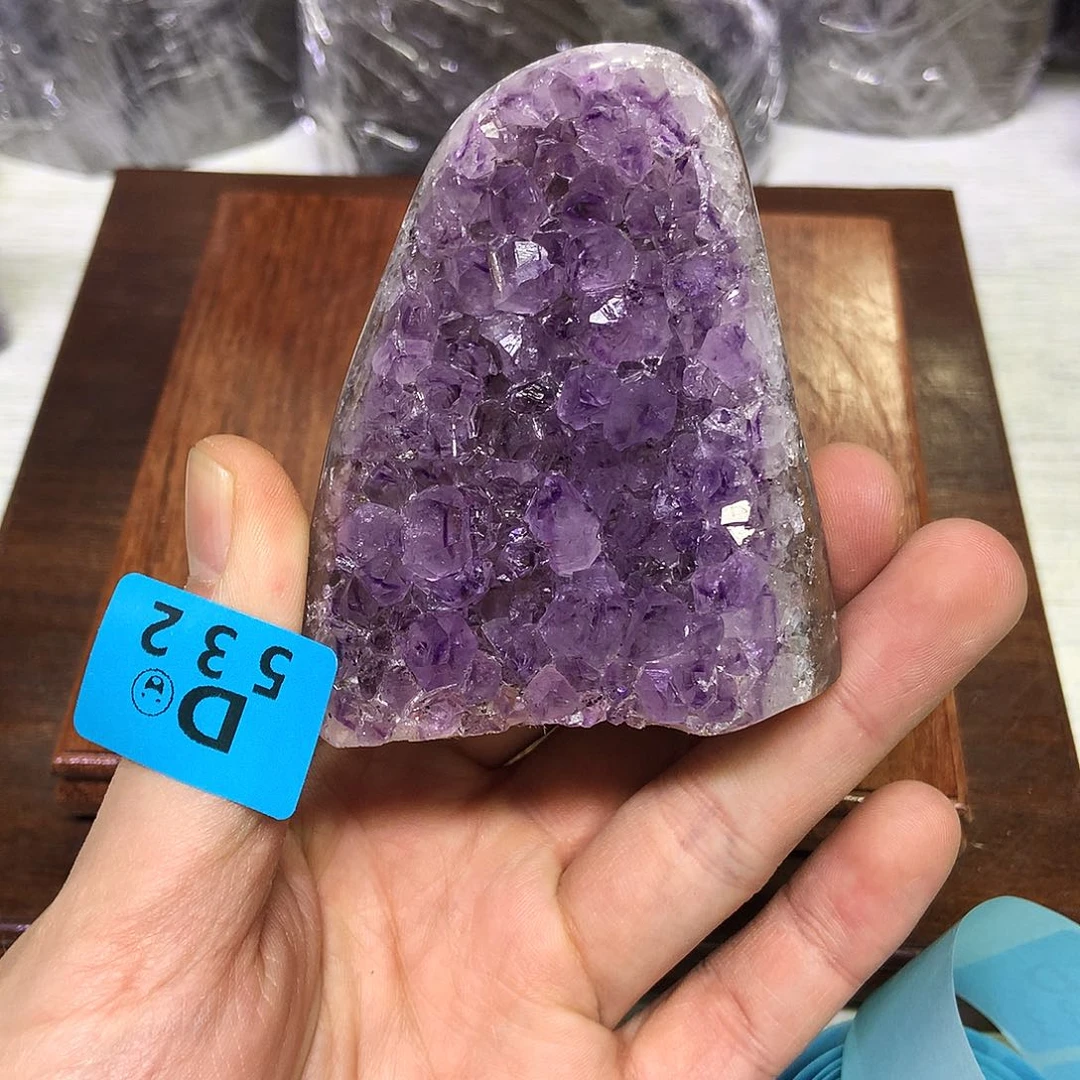 紫晶大型摆件（非配饰）未镶嵌