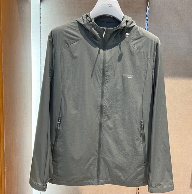 鳄鱼恤春夏季夹克，解锁时尚新密码