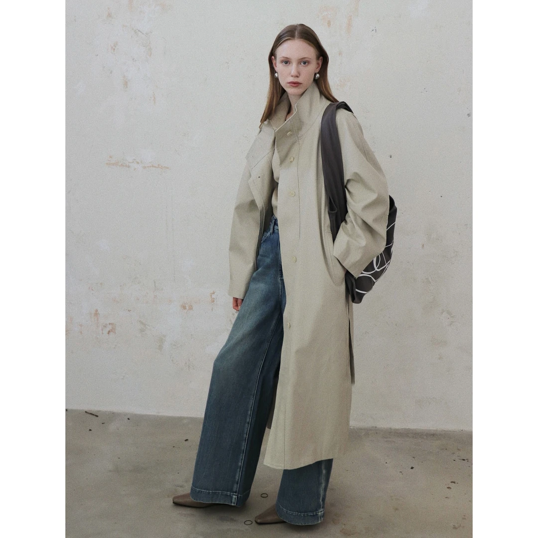 CKOUCCOO/扣蔻廓形简约立领秀场韩系大女主风衣外套女系带显瘦