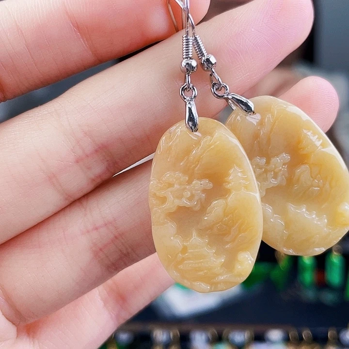 翡翠耳饰未镶嵌饰品