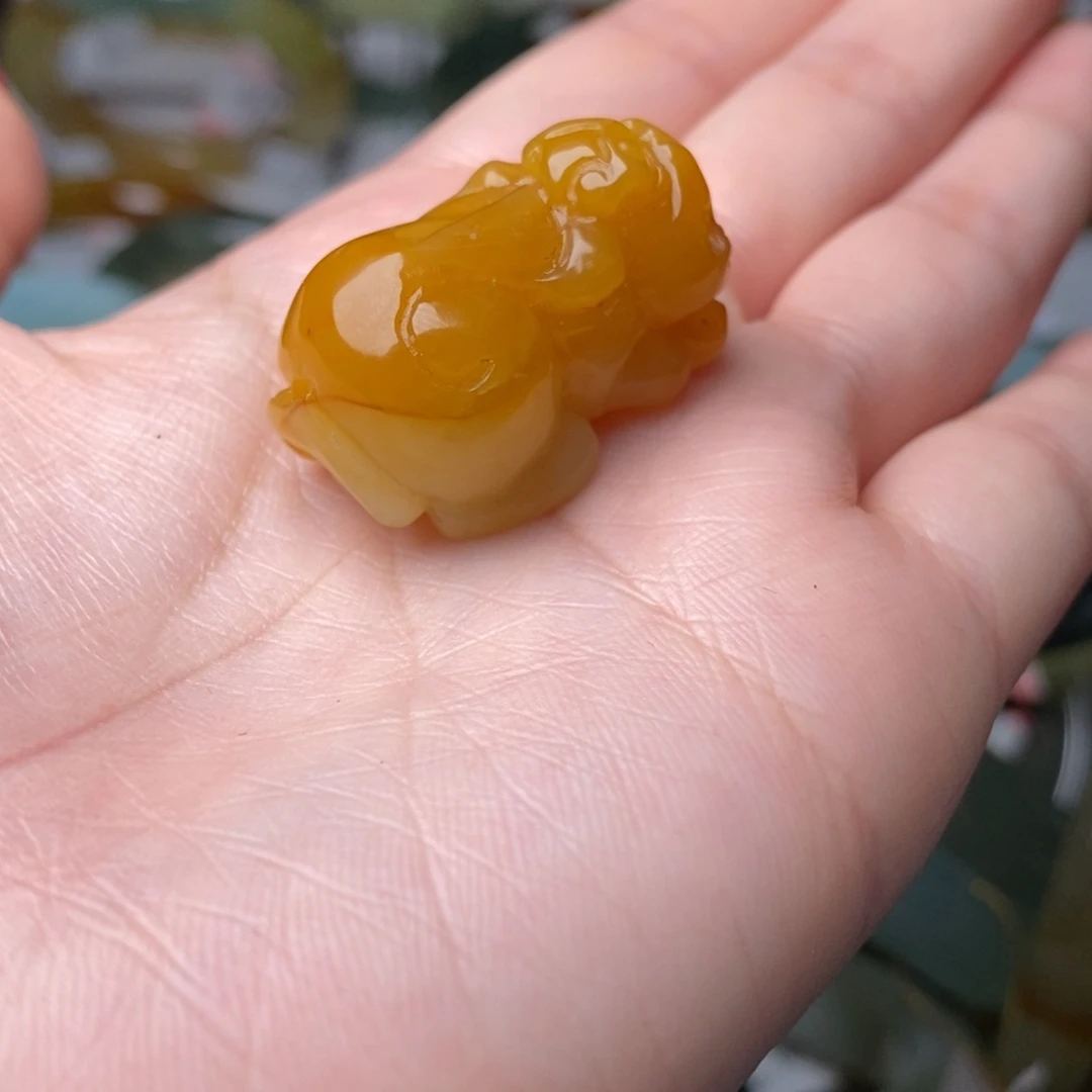 蛇纹石玉未镶嵌纯天然岫玉