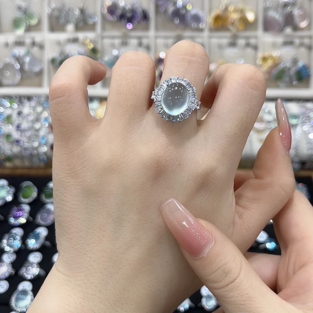 茉***莉蛇纹石玉银S925镶嵌戒指