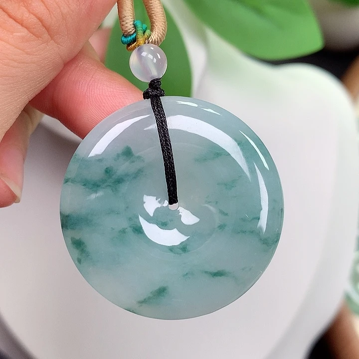 翡翠未镶嵌颈饰平安扣 35.8x6.0mm