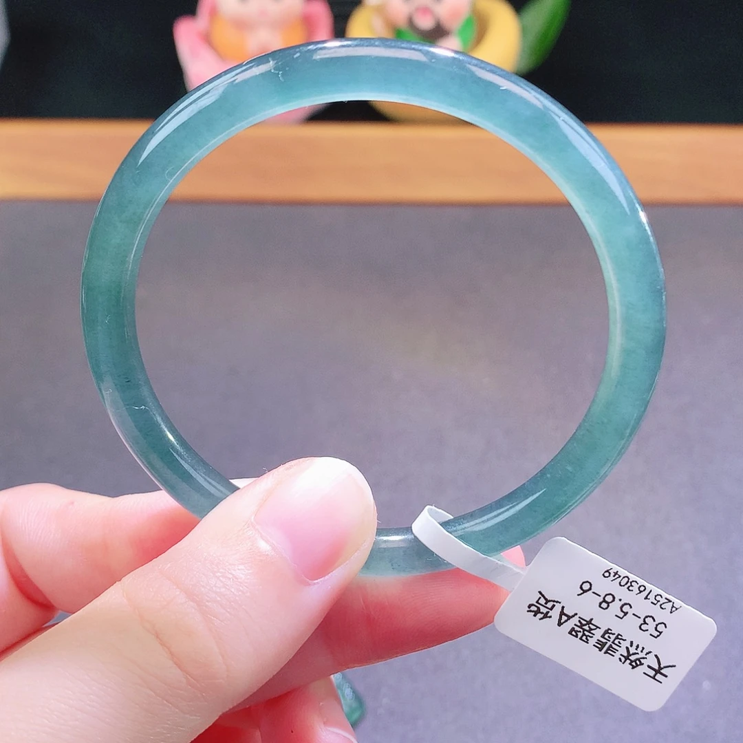 翡翠未镶嵌手镯天然翡翠