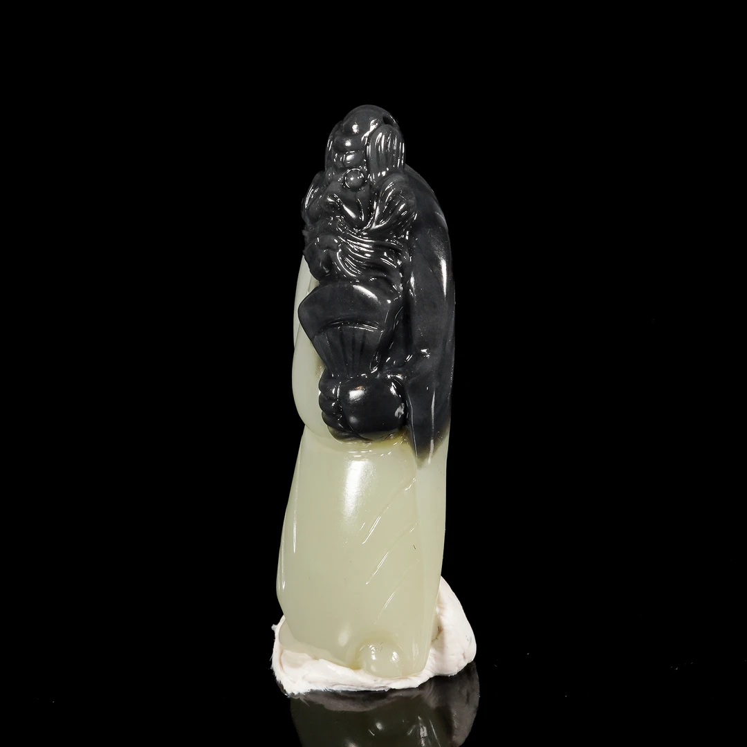 LOT.007和田玉巧雕钟馗/X3111