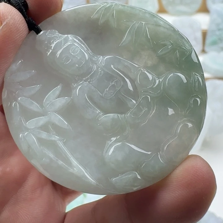 翡翠未镶嵌颈饰天然缅甸A货翡翠