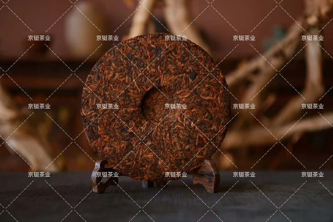 2014年  易武大树 357克 普洱茶生茶 F