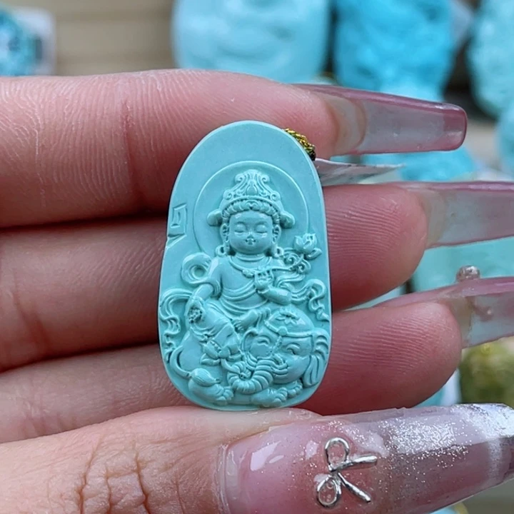 奶****绿松石未镶嵌珠宝奇石