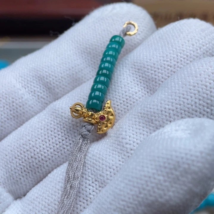 绿松石18K金镶嵌珠宝奇石