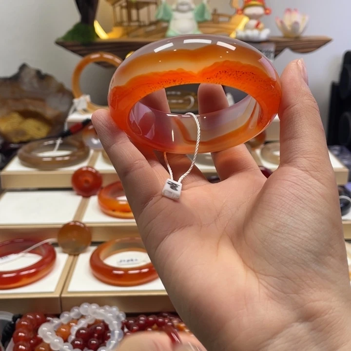 玛瑙/玉髓未镶嵌手镯