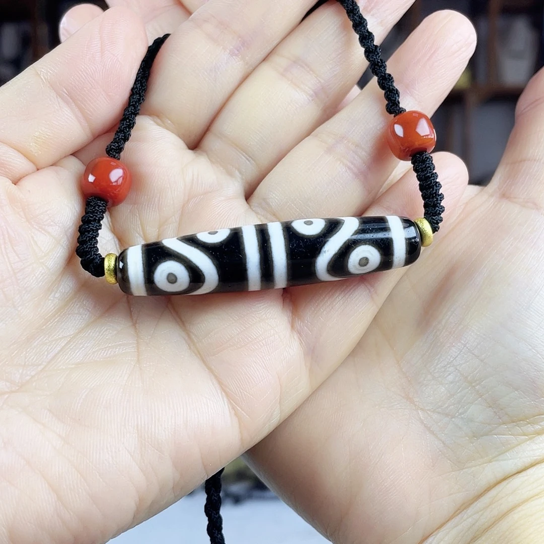 玛瑙/玉髓合金颈饰钟志明