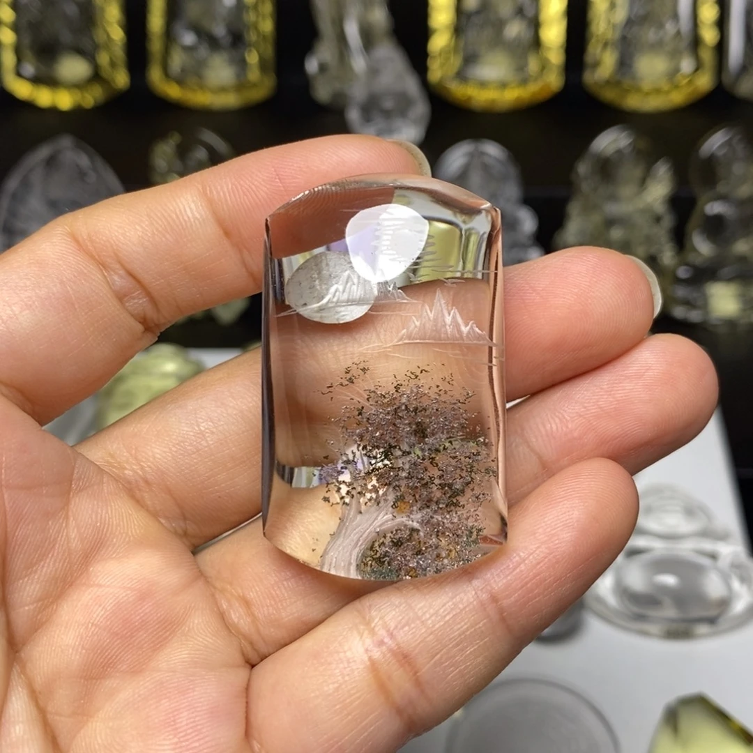 雨***林颈饰未镶嵌水晶幽灵