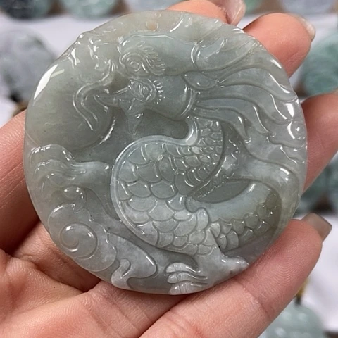 翡翠颈饰未镶嵌龙行天下福利