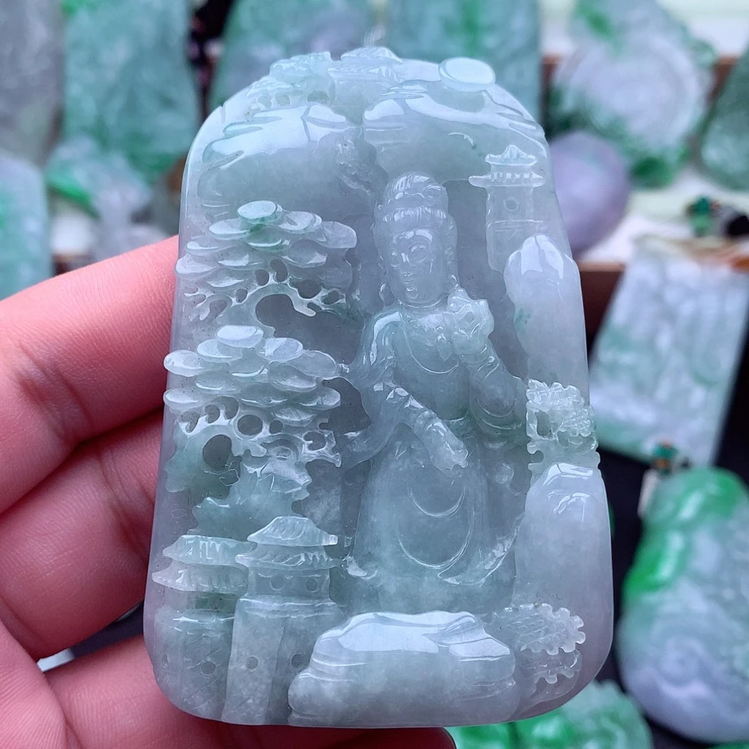 吊坠(不含链)未镶嵌翡翠