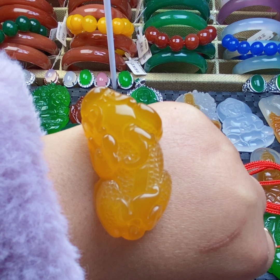 暖***城玛瑙/玉髓未镶嵌颈饰