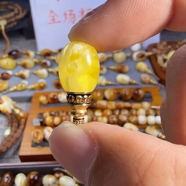 U****琥珀未镶嵌珠宝奇石琥珀