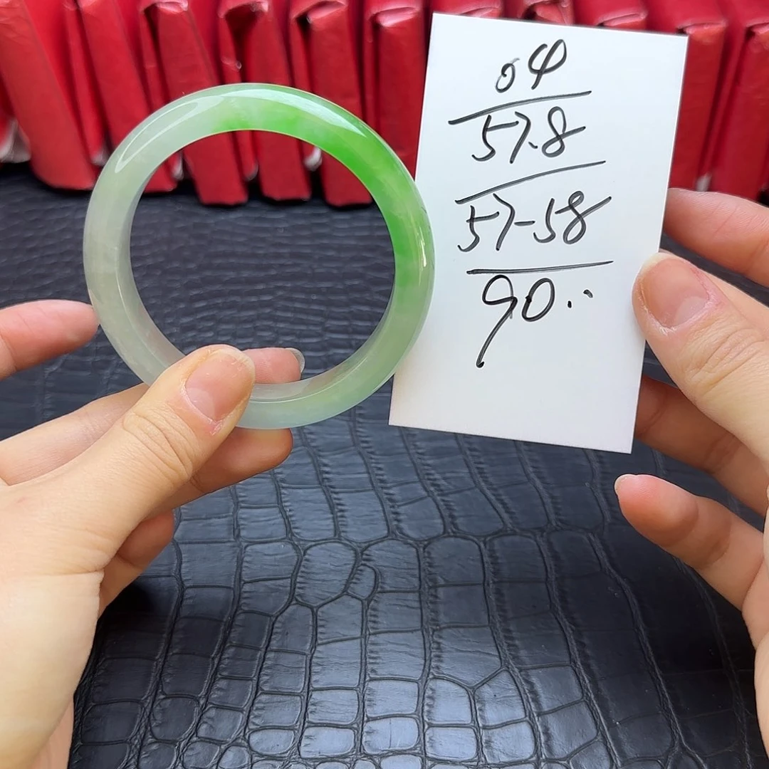 未镶嵌手镯翡翠4