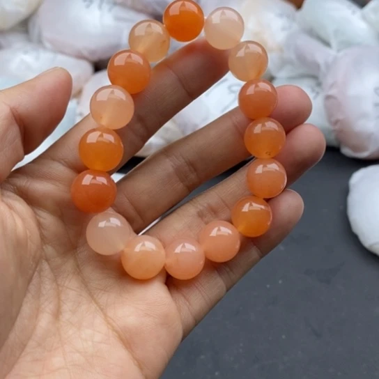 石英质玉未镶嵌手链