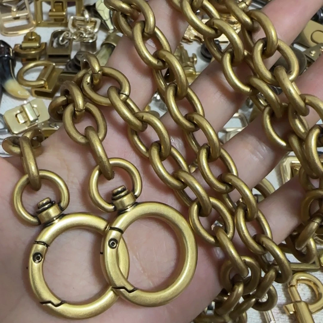 110长铝链条10元.