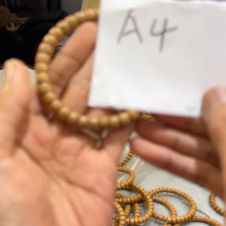 桃核手串A4——————